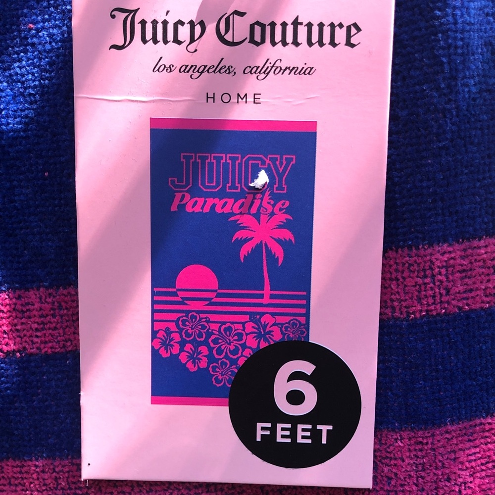 NWT Juicy Couture Blue & Pink Jacquard ‘Juicy Paradise’ Beach Towel